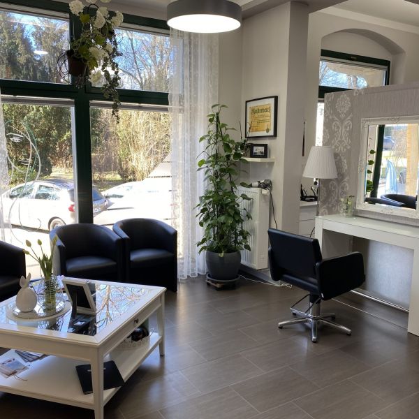 Wittmann Friseur am Platz, Каменц